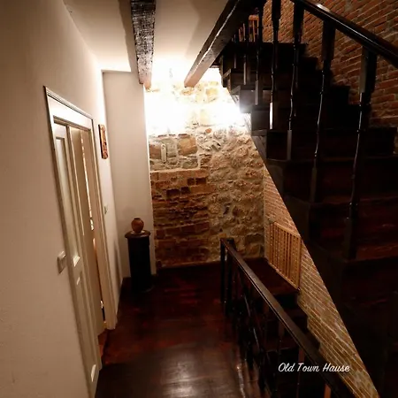 Old Town House 파그