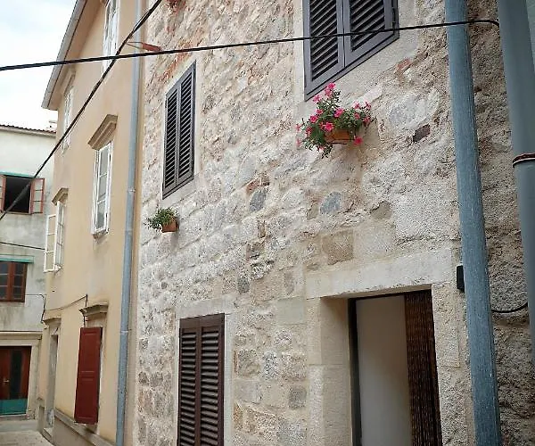 Old Town House * Pag Town