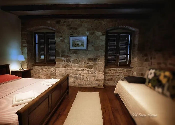 Old Town House וילה