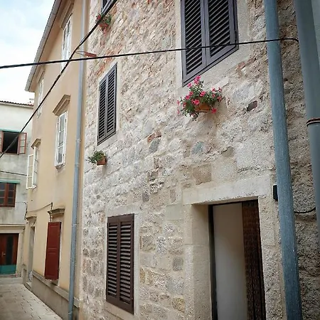 Old Town House * Pag Town