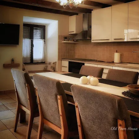 Villa Old Town House