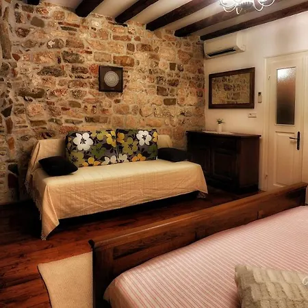 Villa Old Town House Pag Town
